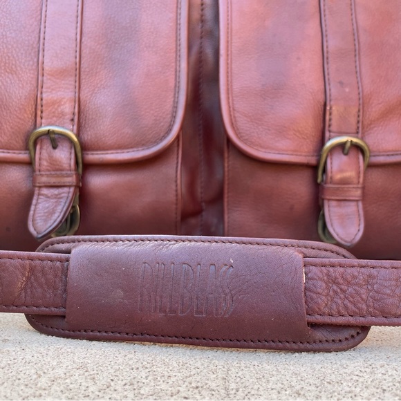 Rare & Unique Bill Blass VTG Soft Bomber Cowhide  Leather Briefcase in Chocolate - Picture 3 of 15